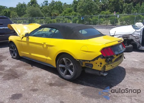 2015 Ford Mustang V6 z USA, uszkodzony, nr VIN 1FATP8EM4F5326811